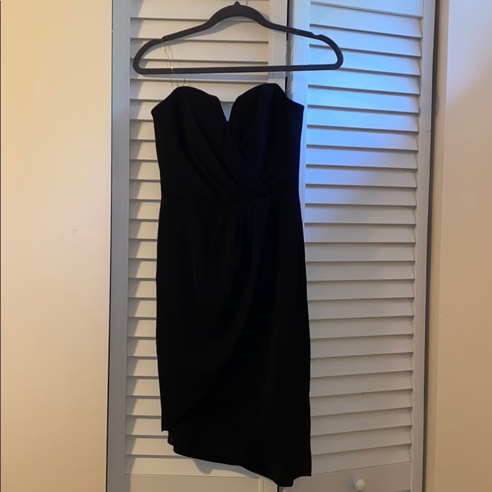 Black strapless asymmetrical dress - Picture 2 of 8